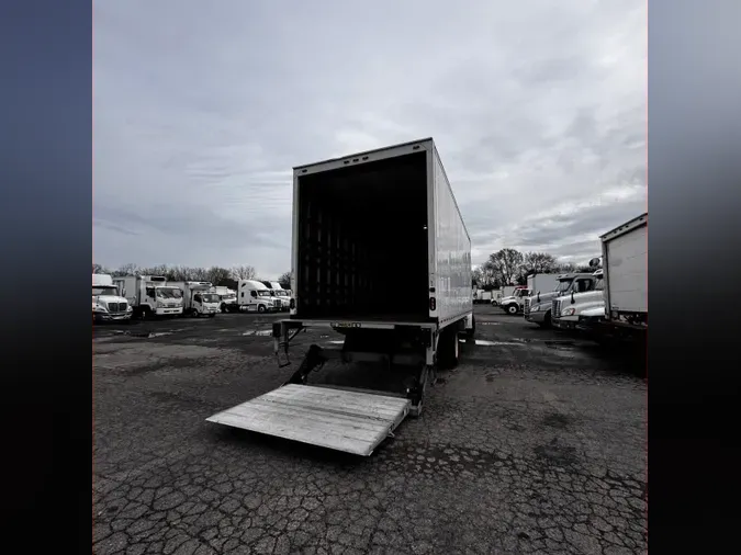 2019 FREIGHTLINER/MERCEDES M2 106f36061748fc178362940cb3d46a1d8a1