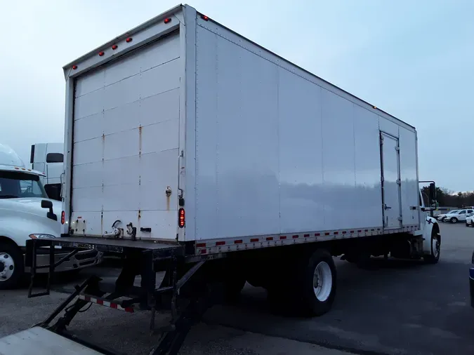 2017 FREIGHTLINER/MERCEDES M2 106