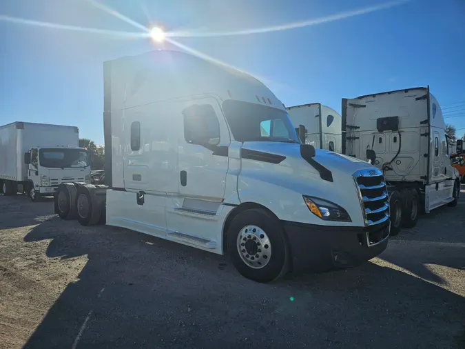 2020 FREIGHTLINER/MERCEDES NEW CASCADIA PX12664