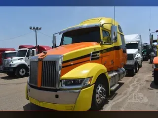 2020 WESTERN STAR 5700XE
