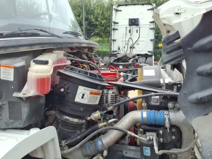 2019 FREIGHTLINER/MERCEDES M2 106f366f0d80a5decc666b8be31a2588565