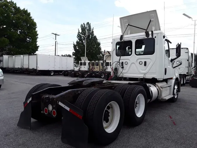 2019 FREIGHTLINER/MERCEDES NEW CASCADIA PX12664