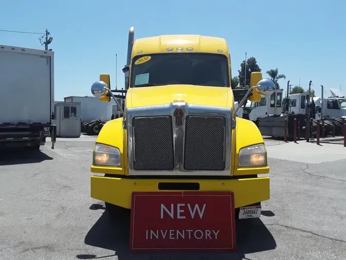 2020 KENWORTH TRUCKS T-880
