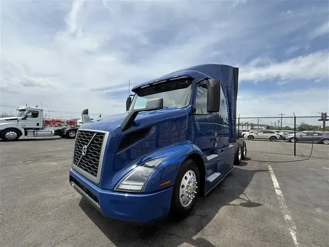 2022 VOLVO VNR64T300f36b7648779891db38a4ccc919f01cf8