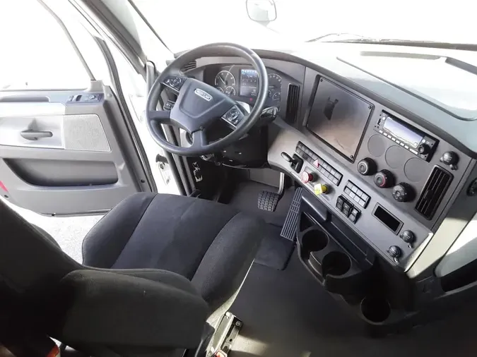 2022 FREIGHTLINER/MERCEDES NEW CASCADIA PX12664f370c36bbc4763f056d3854f502b9454