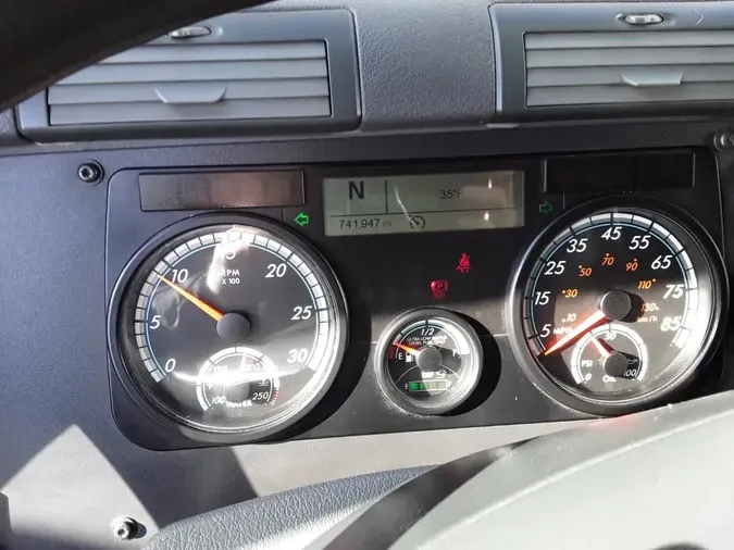 2020 FREIGHTLINER/MERCEDES CASCADIA 125f370f87314dcac3ff7d8ac4d84e43b38