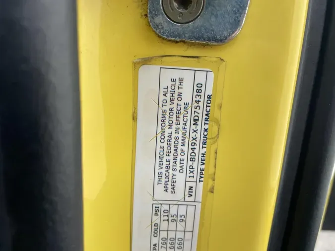 2021 Peterbilt 579