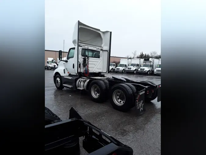 2020 NAVISTAR INTERNATIONAL LT625 DAYCAB T/A