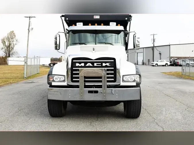 2023 MACK GRANITE GU713