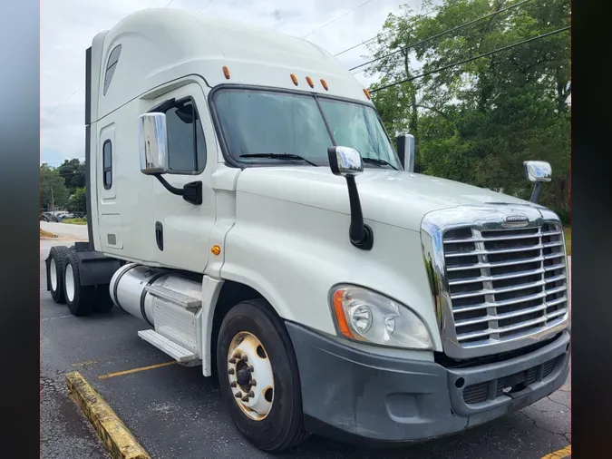 2019 FREIGHTLINER/MERCEDES CASCADIA 125