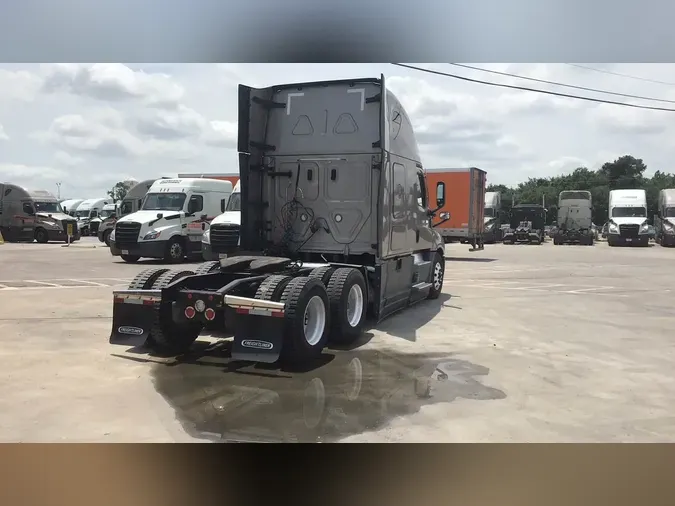 2024 Freightliner Cascadia