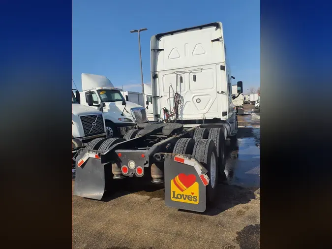 2020 FREIGHTLINER/MERCEDES CASCADIA 125
