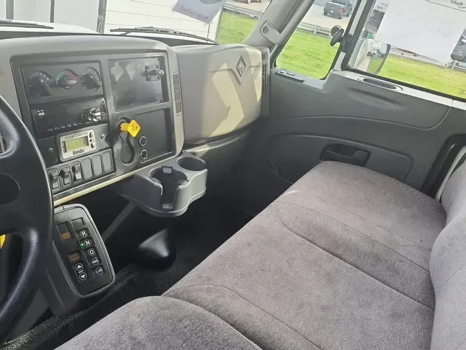 2019 NAVISTAR INTERNATIONAL 4300
