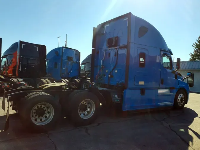 2019 FREIGHTLINER/MERCEDES NEW CASCADIA PX12664