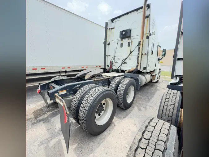 2017 FREIGHTLINER/MERCEDES CASCADIA 125