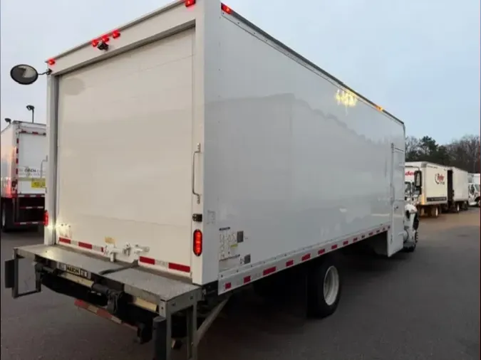 2019 NAVISTAR INTERNATIONAL 4300 SBA