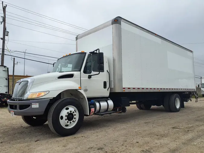 2018 NAVISTAR INTERNATIONAL 4300