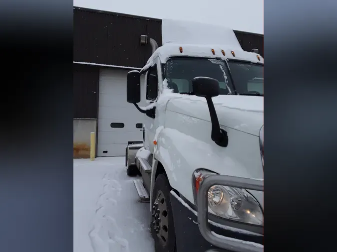 2019 FREIGHTLINER/MERCEDES CASCADIA 125