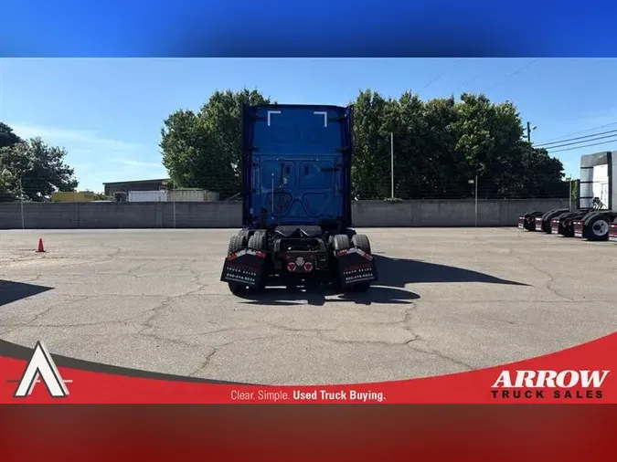 2022 FREIGHTLINER CA126