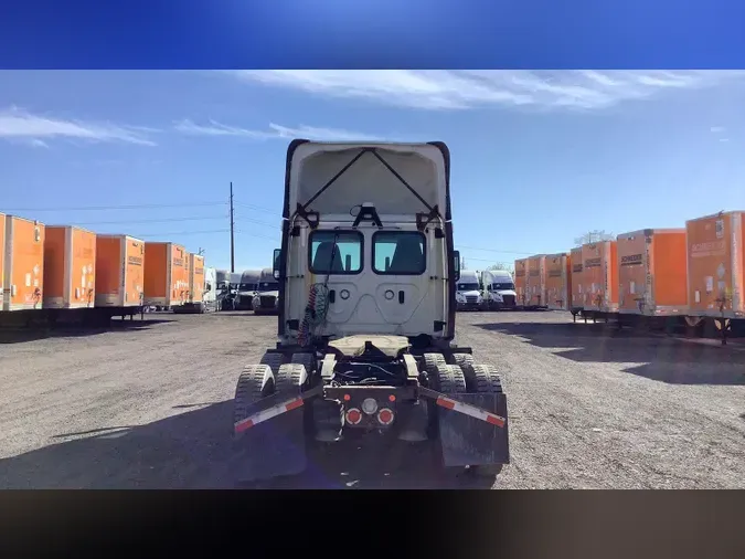 2019 Freightliner Cascadia