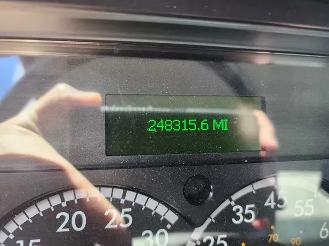2019 FREIGHTLINER M2 106