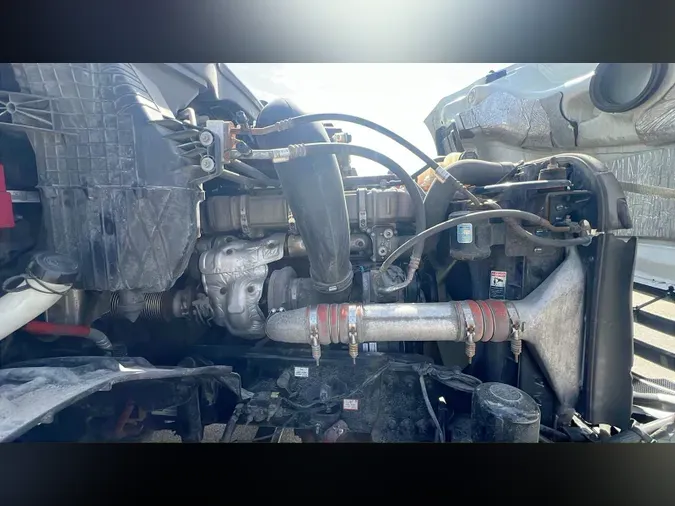2021 Freightliner Cascadia 126