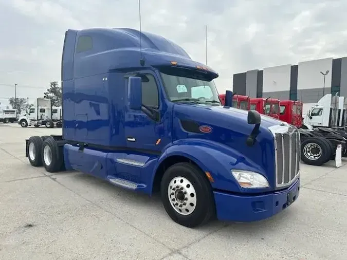 2022 Peterbilt 579