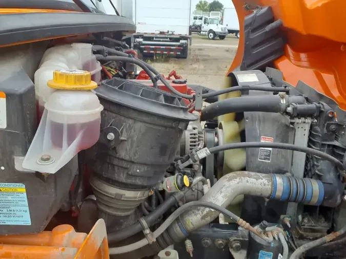 2020 FREIGHTLINER/MERCEDES M2 106f3b93dfdf063b2458d887f608f99076c