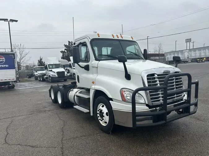2015 Freightliner Cascadia