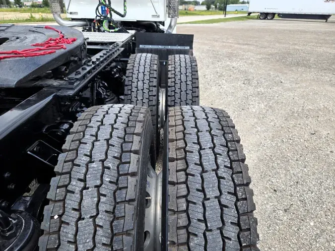 2026 Kenworth W900Lf3bb9dced6b695d9b1770cf3294ec5a9