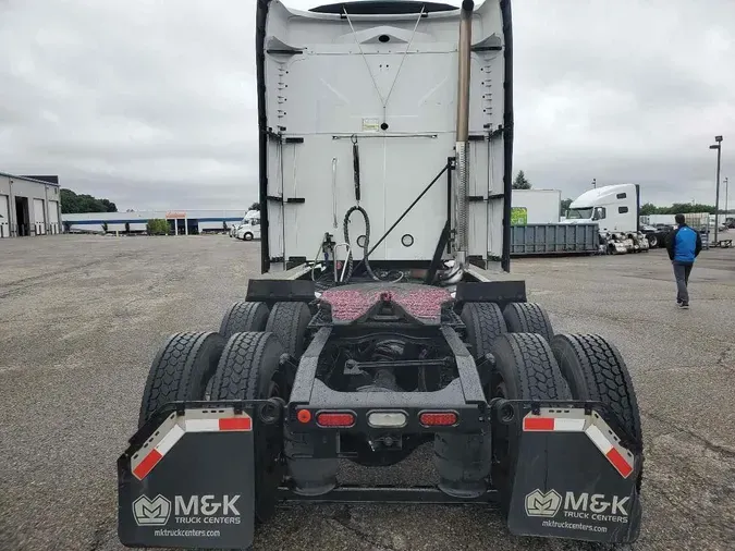 2019 MACK AN64T
