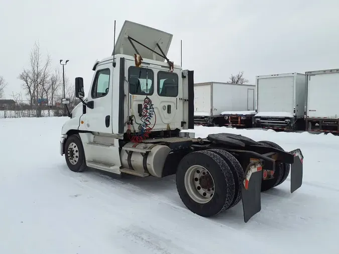 2017 FREIGHTLINER/MERCEDES CASCADIA 125f3c1d4ac3ce8b5d0e953395dc32c4b9f