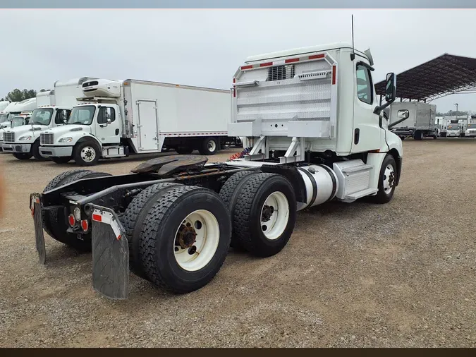 2019 FREIGHTLINER/MERCEDES NEW CASCADIA PX12664