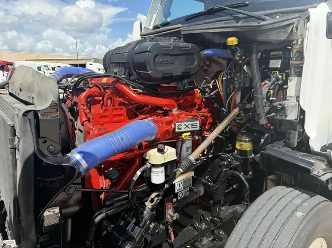 2022 Peterbilt 579f3c544e1e7069077f5d7650249bf66a2