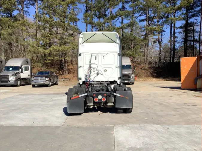 2020 Freightliner Cascadia