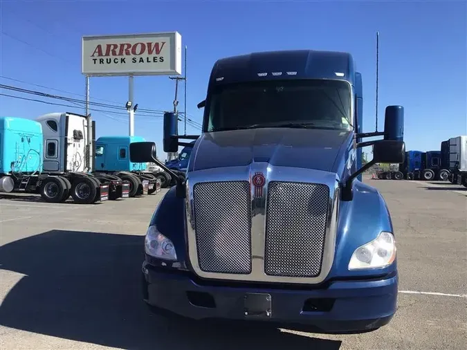 2022 KENWORTH T680f3cbe37e67d1daa826162b88dc9f6688