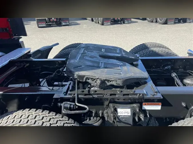 2022 FREIGHTLINER CA126