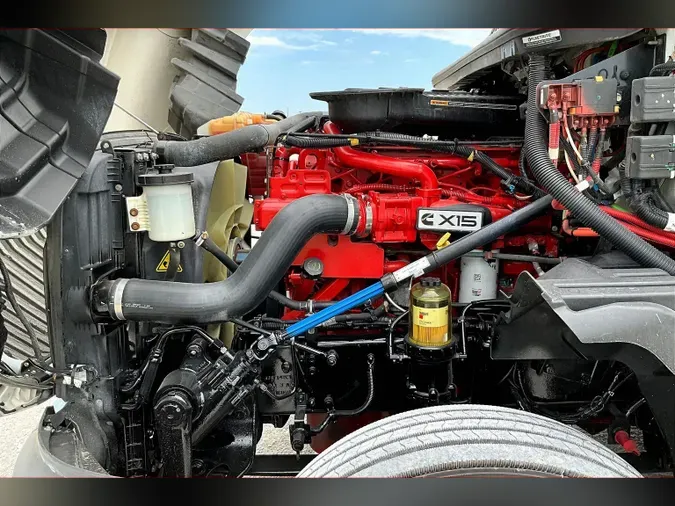 2022 INT LT625 6x4