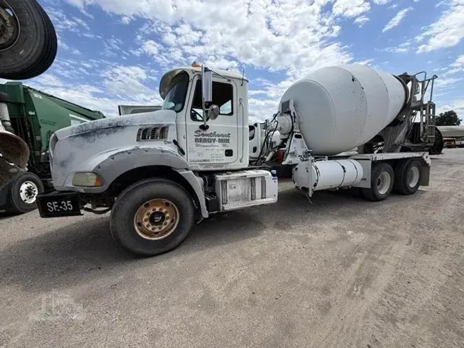 2015 MACK GRANITE GU813f3d2332671d124d8cc7321ce8806a984