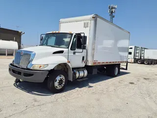 2019 NAVISTAR INTERNATIONAL 4300 LP