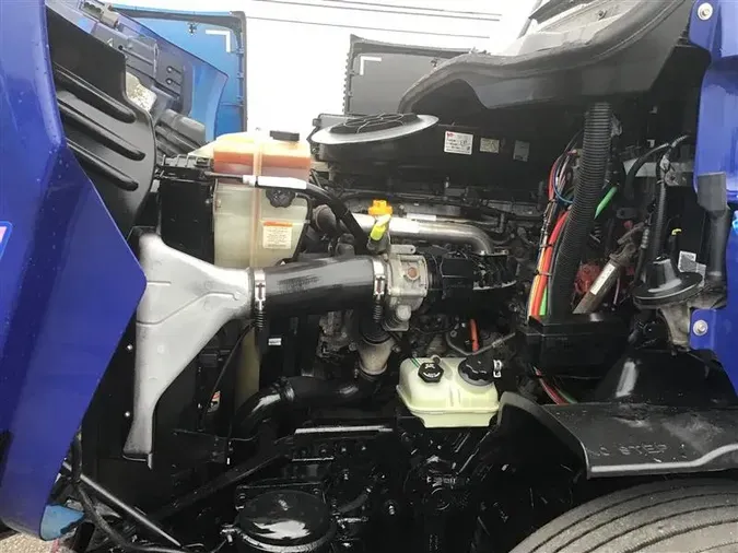 2016 FL CASCADIA
