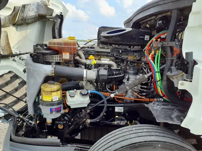 2019 FREIGHTLINER NEW CASCADIA PX12664