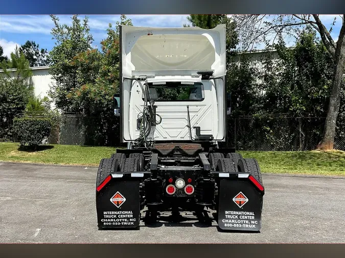 2021 INT LT625 6x4
