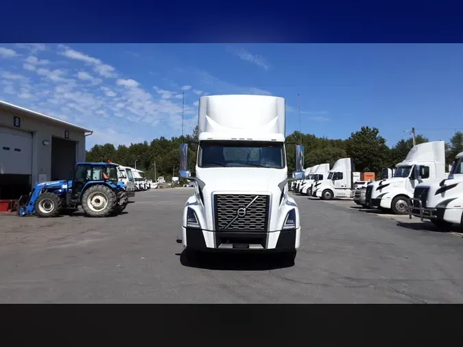 2018 Volvo VNL300