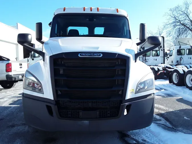 2019 FREIGHTLINER/MERCEDES CASCADIA