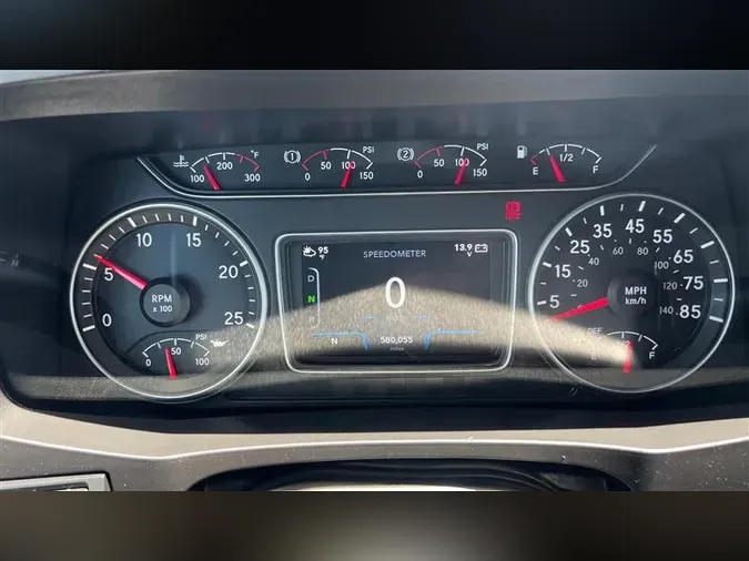 2022 INTERNATIONAL LT625