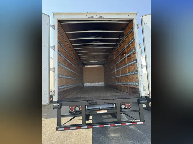 2021 Freightliner Business Class M2 106