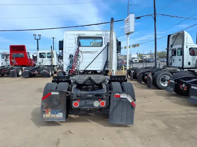 2016 VOLVO VNL42TRACTORf3daf4f245a8cfda26a47d1c3f36aa5f