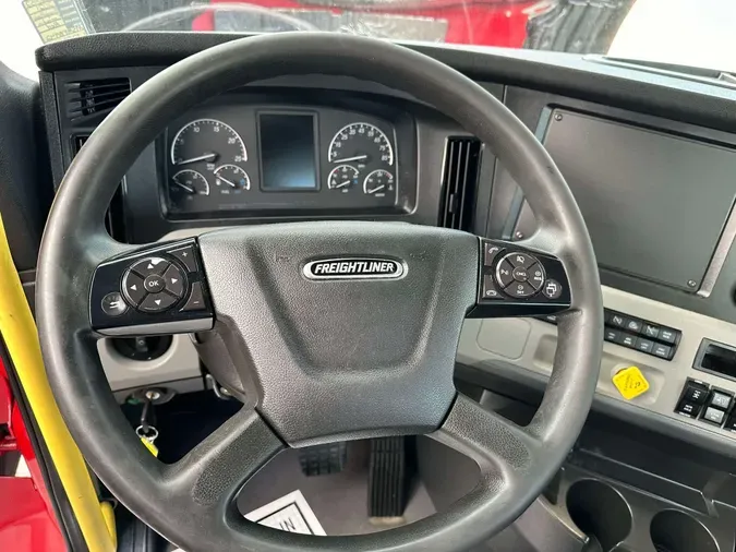 2021 FREIGHTLINER CASCADIA 126