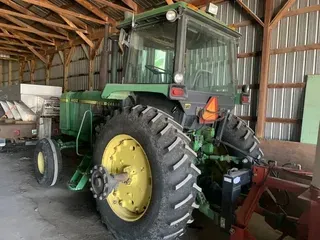 1983 John Deere 4450